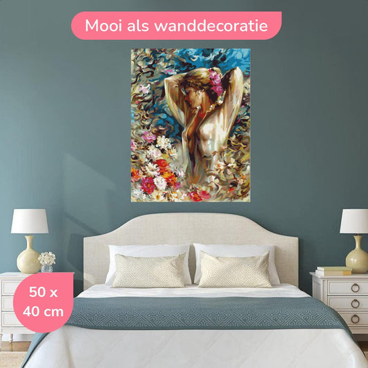 Dame In Bloemenveld